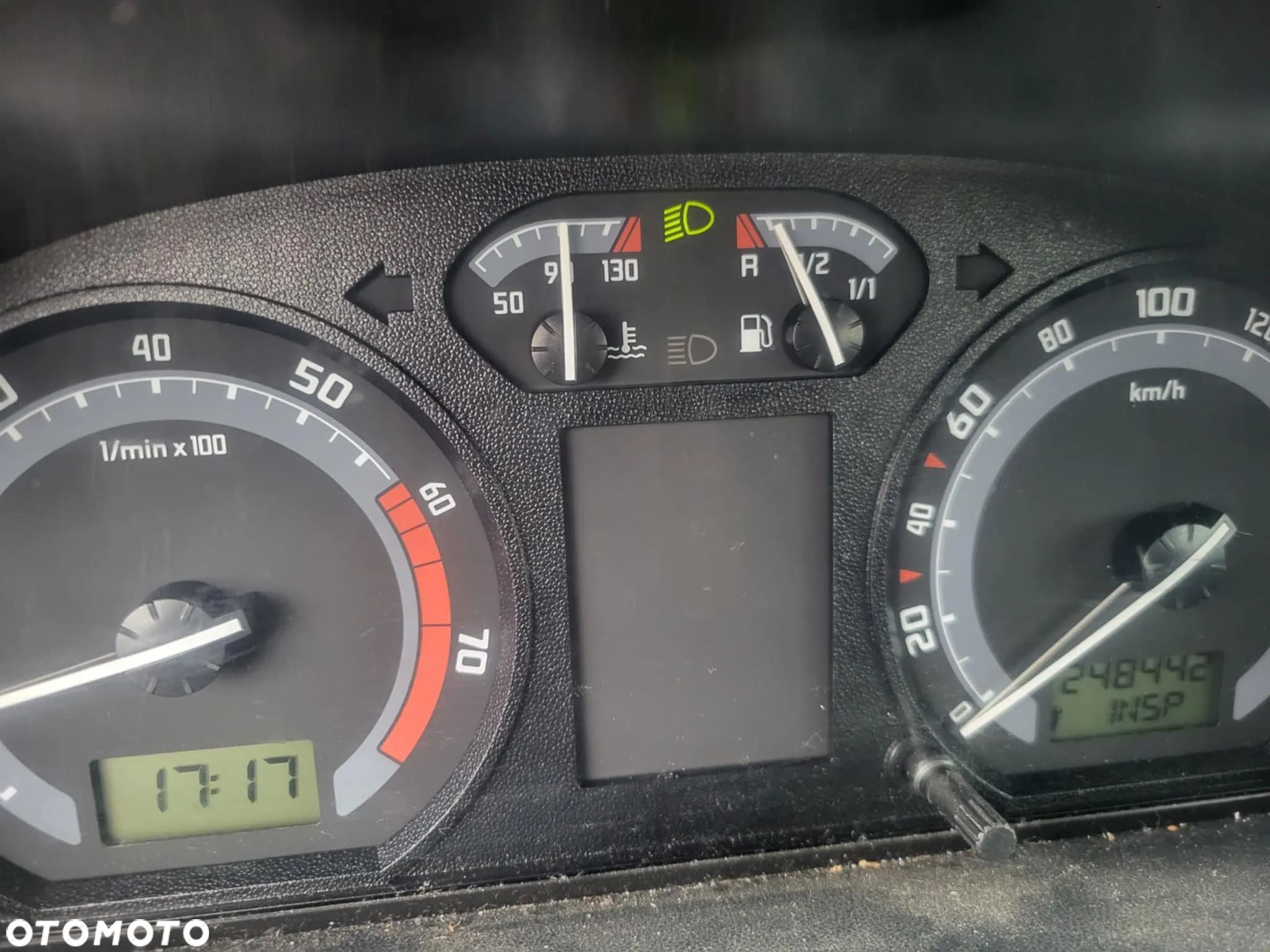 Skoda Fabia 1.2 HTP Classic - 7