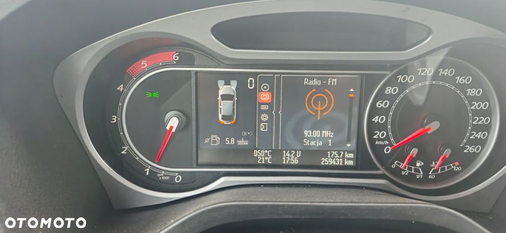 Ford S-Max 2.0 TDCi Titanium - 10