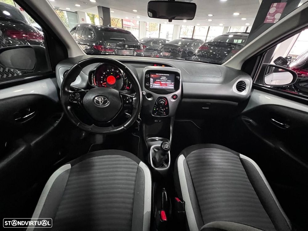 Toyota Aygo 1.0 X-Play+AC+X-Touch - 8