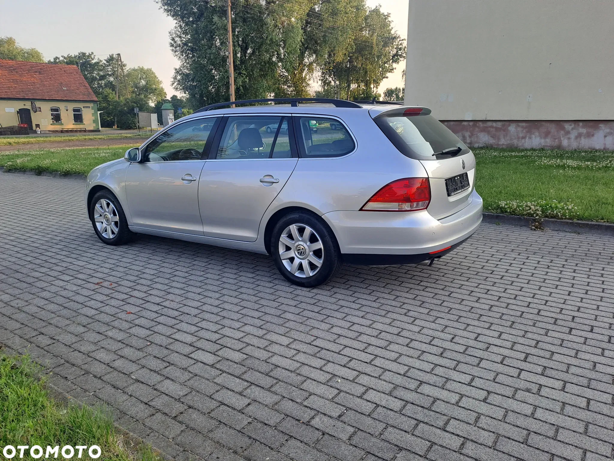 Volkswagen Golf 1.2 TSI BlueMotion Technology Comfortline - 9