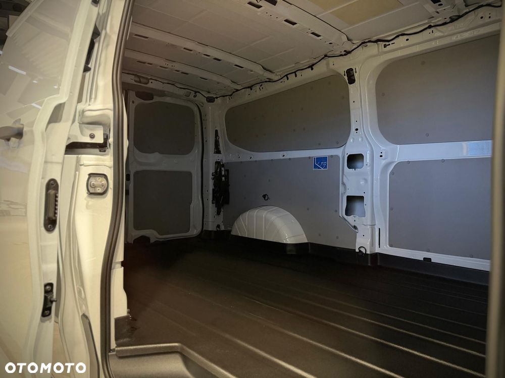 Ford Transit Custom - 26
