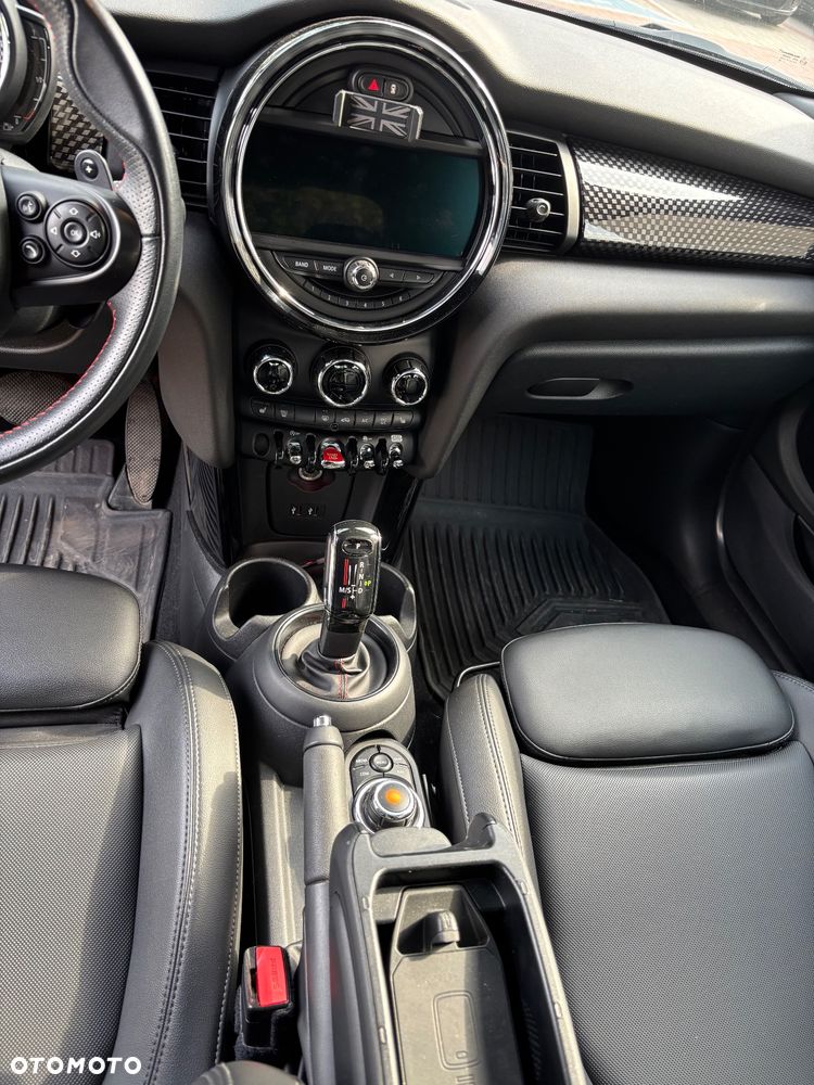 MINI Cooper S Sport-Aut - 18
