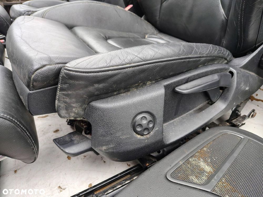 FOTEL FOTELE KANAPA BOCZKI CZARNA SKÓRA GRZANE AUDI A4 B8 SEDAN - 9