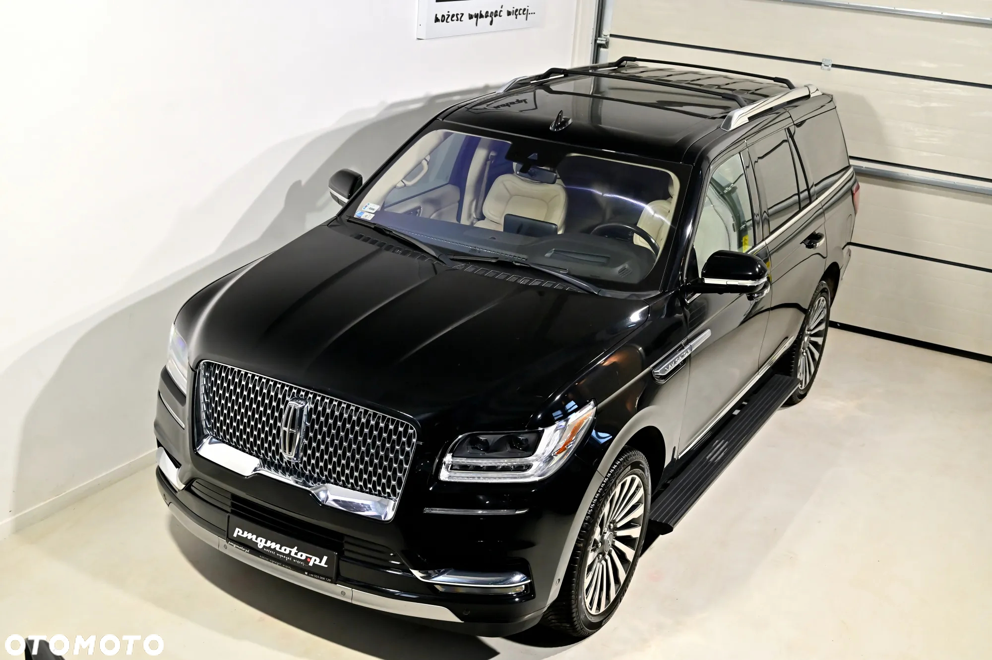Lincoln Navigator - 3