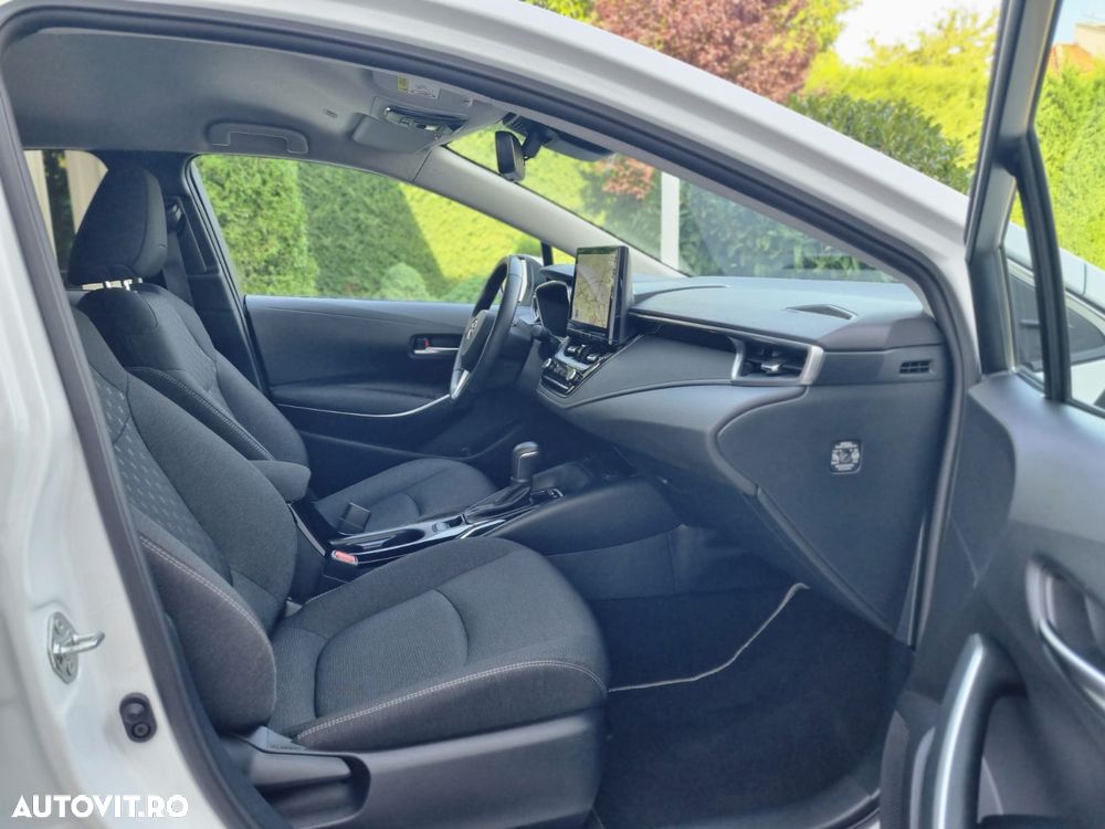 Toyota Corolla 1.8 HSD Dynamic - 19