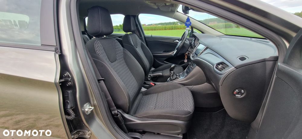 Opel Astra 1.6 D Start/Stop Business - 25