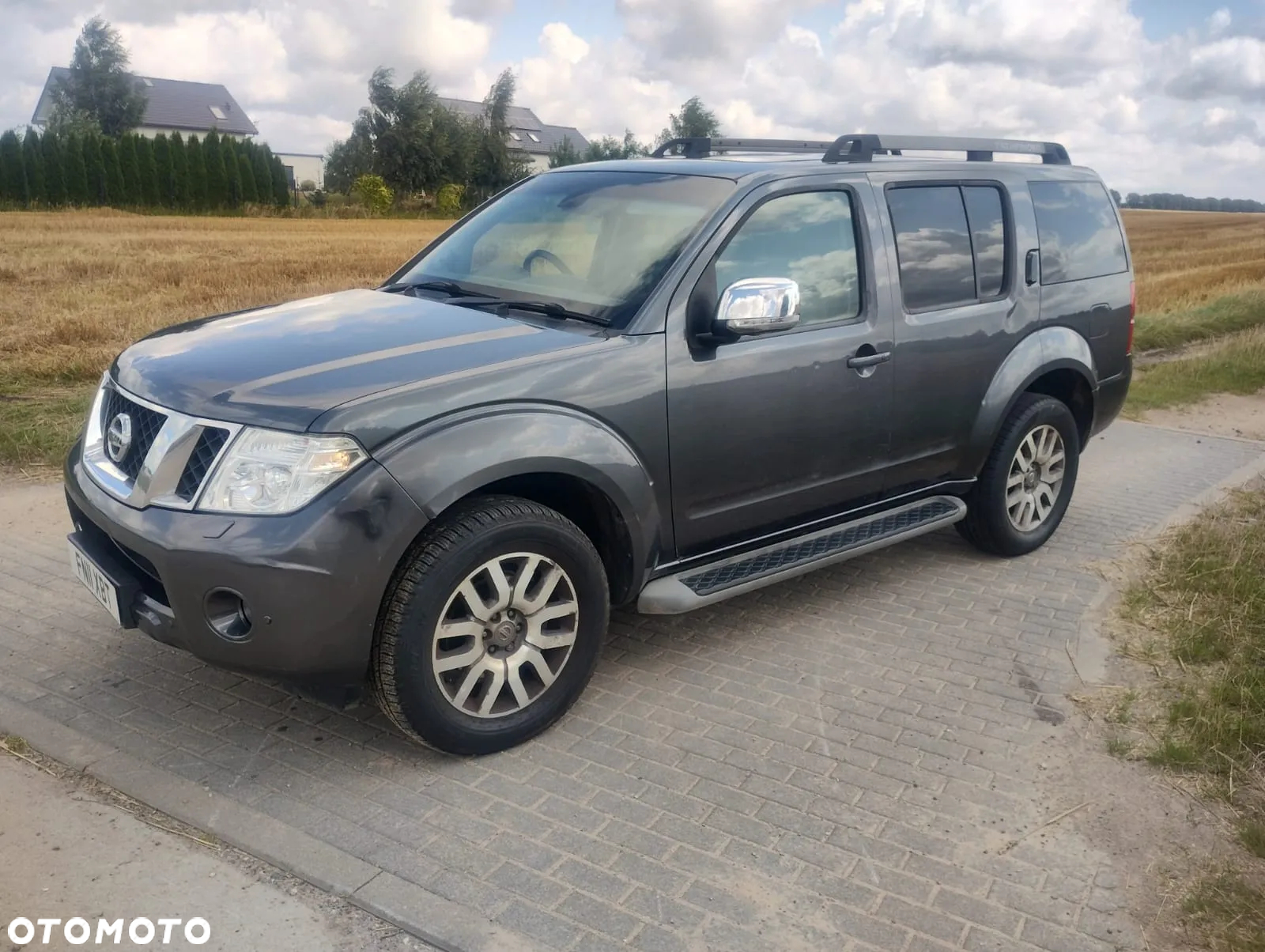 Nissan Pathfinder 2.5 dCi SE - 7