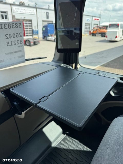 Mercedes-Benz Actros 1848 LS - 13