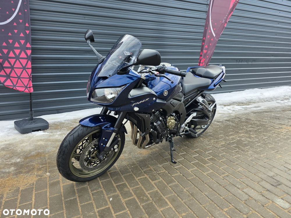 Yamaha FZ - 4