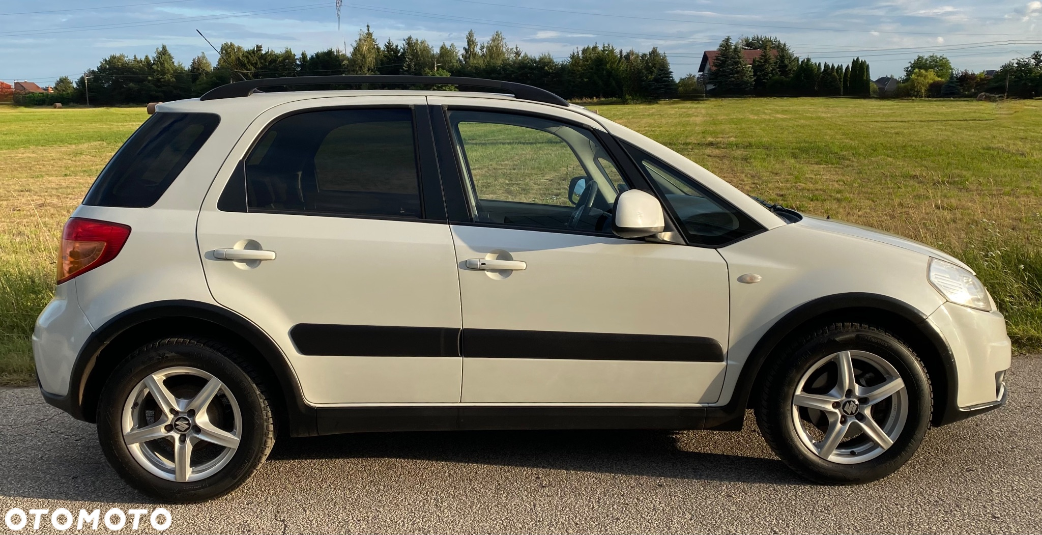 Suzuki SX4 1.6 GS / Premium - 7