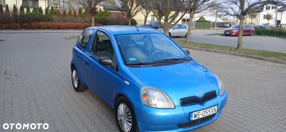 Toyota Yaris 1.0 Luna - 1