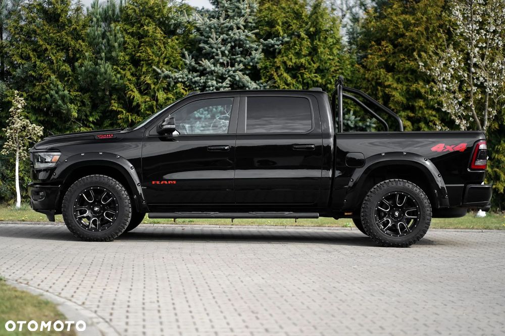 Dodge RAM 5.7 4x4 - 2