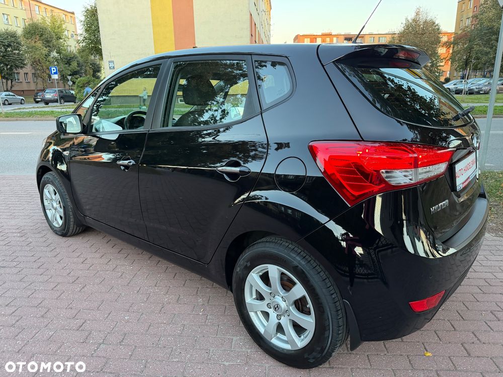 Hyundai ix20 - 18
