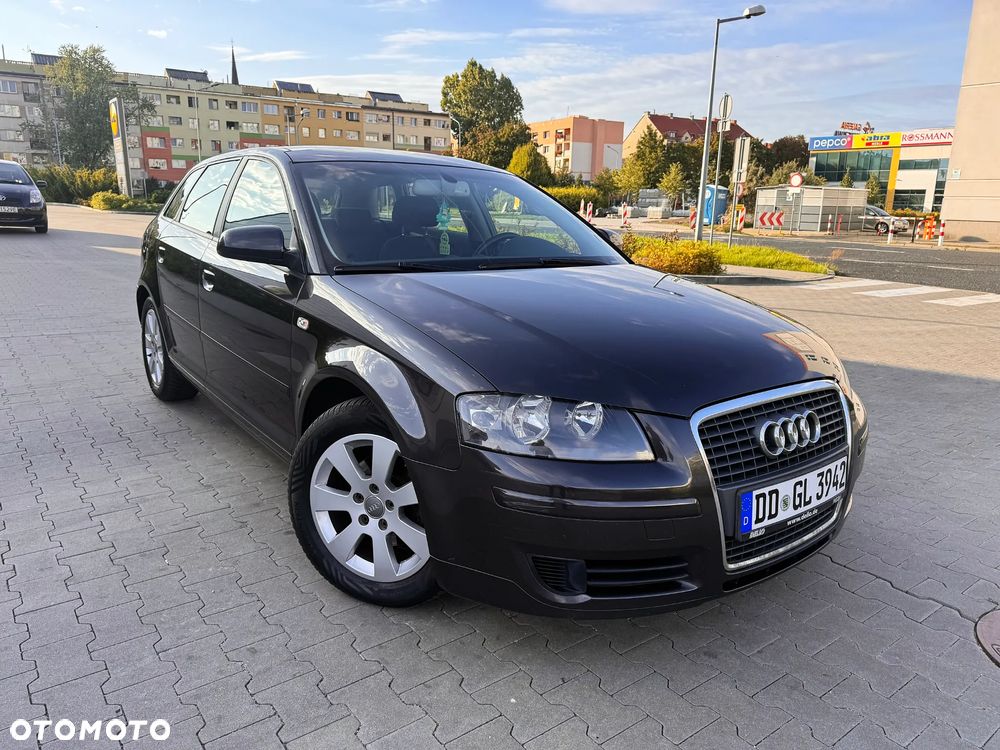 Audi A3 Sportback 1.9 TDI DPF Attraction - 3