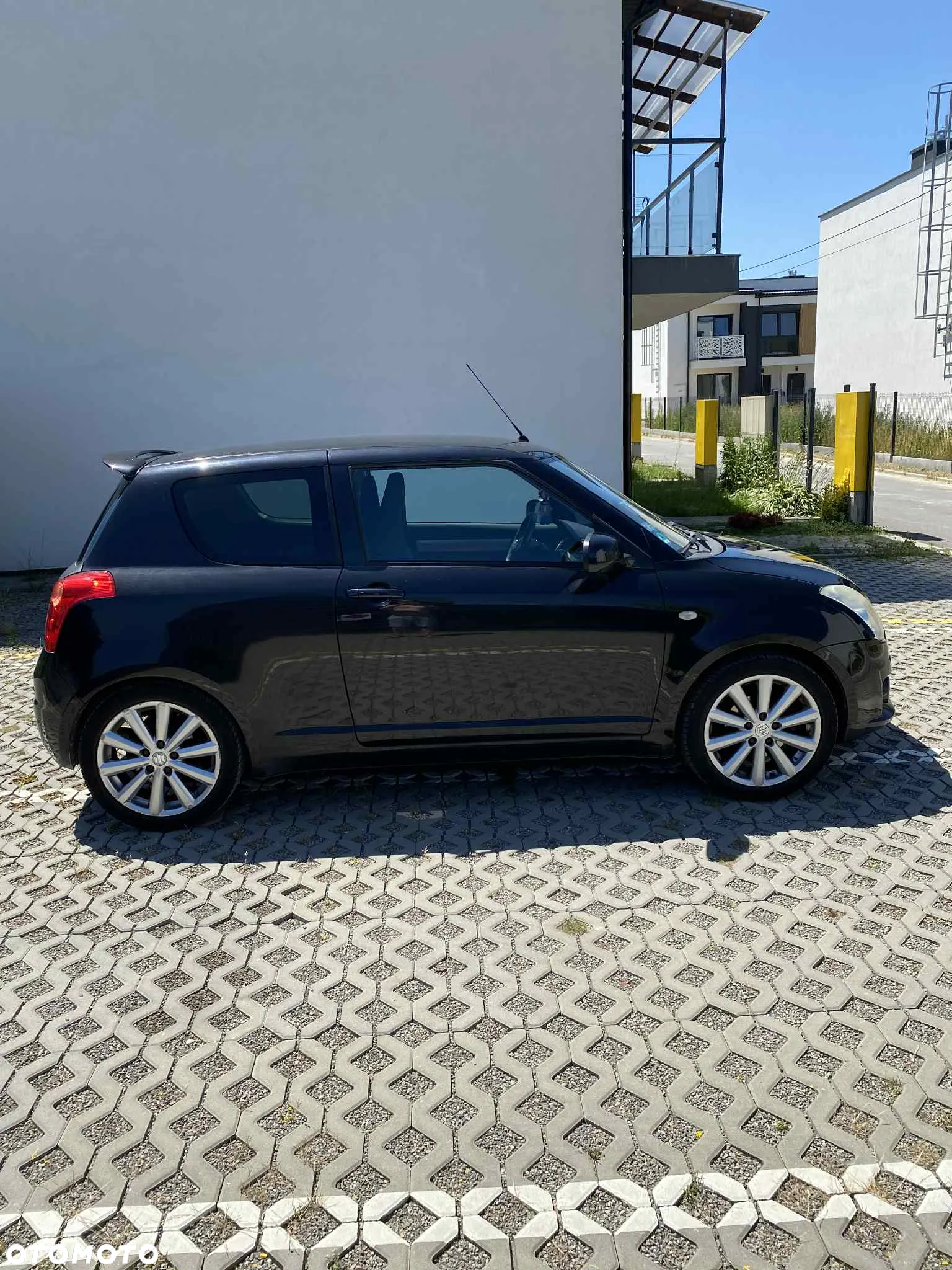 Suzuki Swift 1.6 Sport - 9