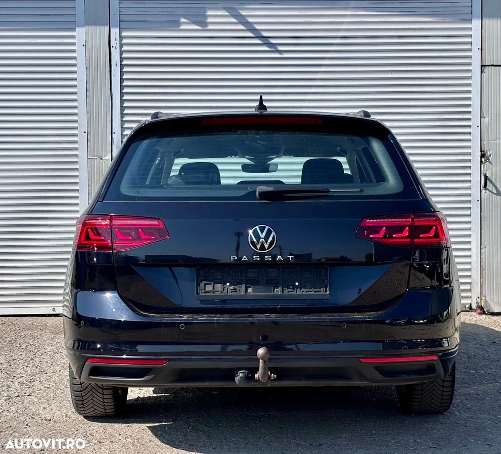Volkswagen Passat 2.0 TDI SCR DSG Business - 11