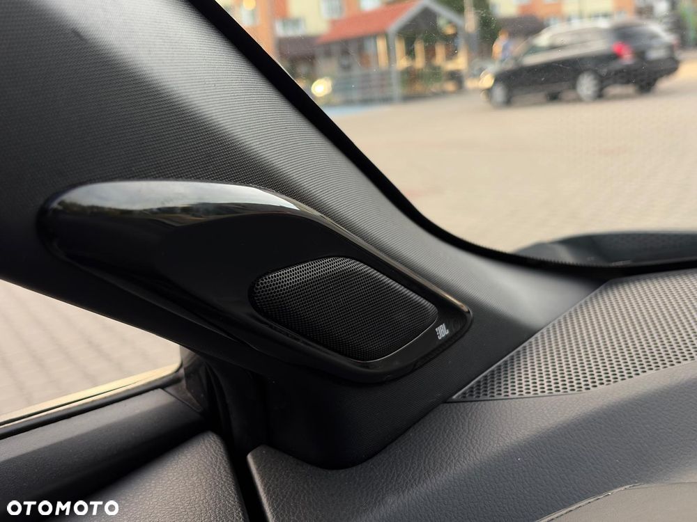 Toyota C-HR 1.8 Hybrid Executive - 23