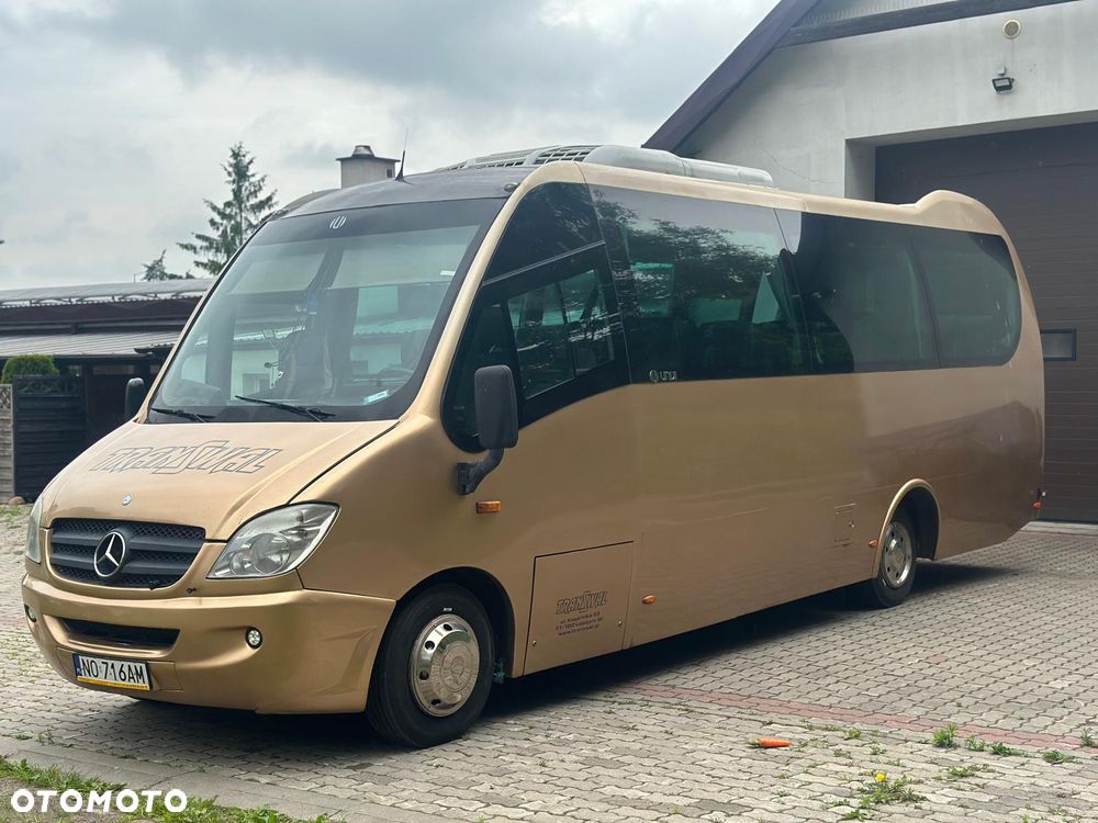 Mercedes-Benz VARIO - 2