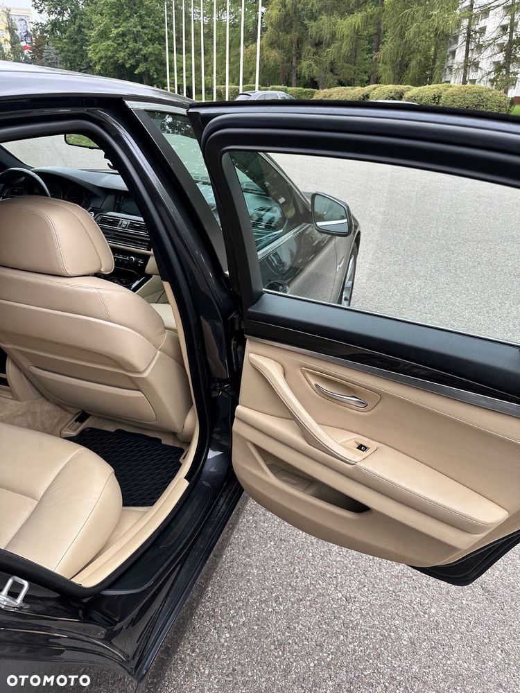 BMW Seria 5 - 16