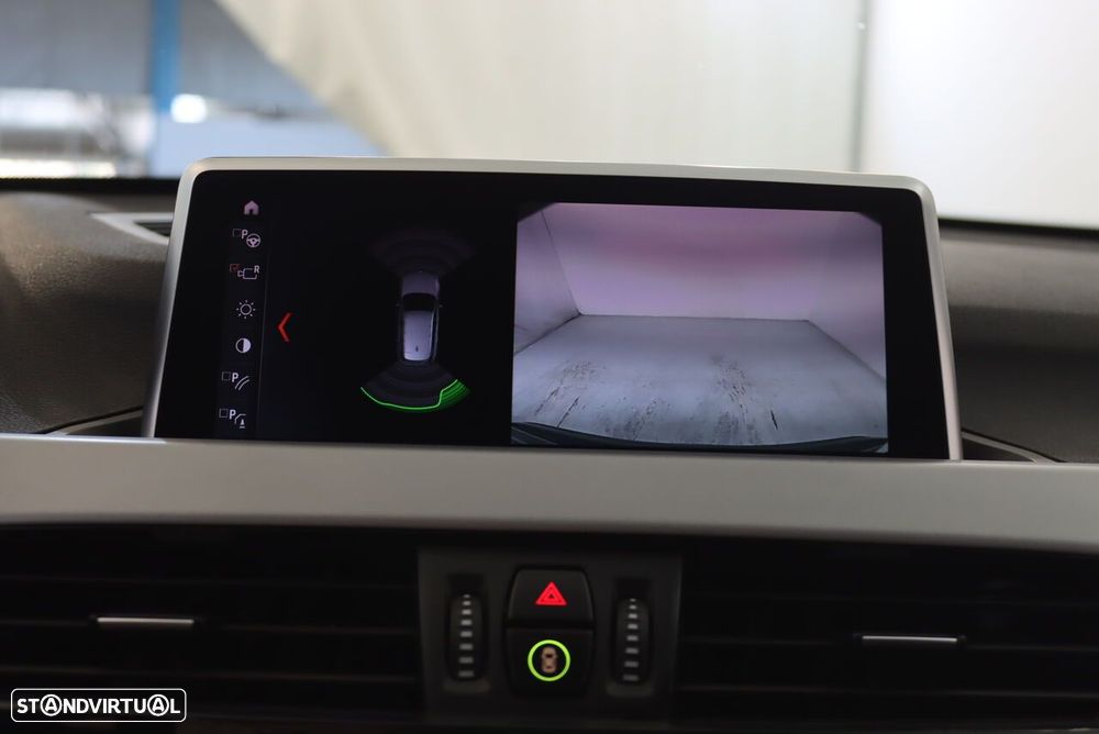 BMW X1 25 e xDrive xLine - 12