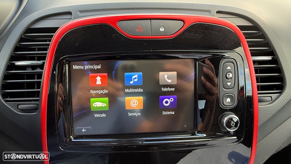 Renault Captur TCe 120 EDC Helly Hansen - 33
