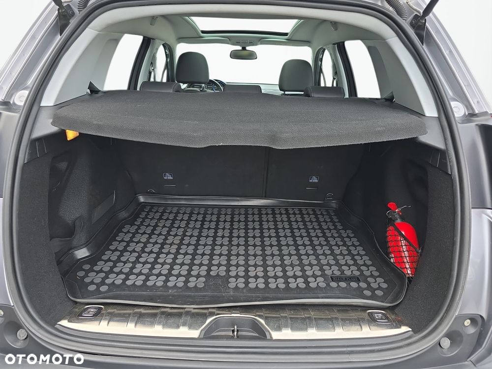 Peugeot 2008 1.2 Pure Tech Allure S&S EAT6 - 25