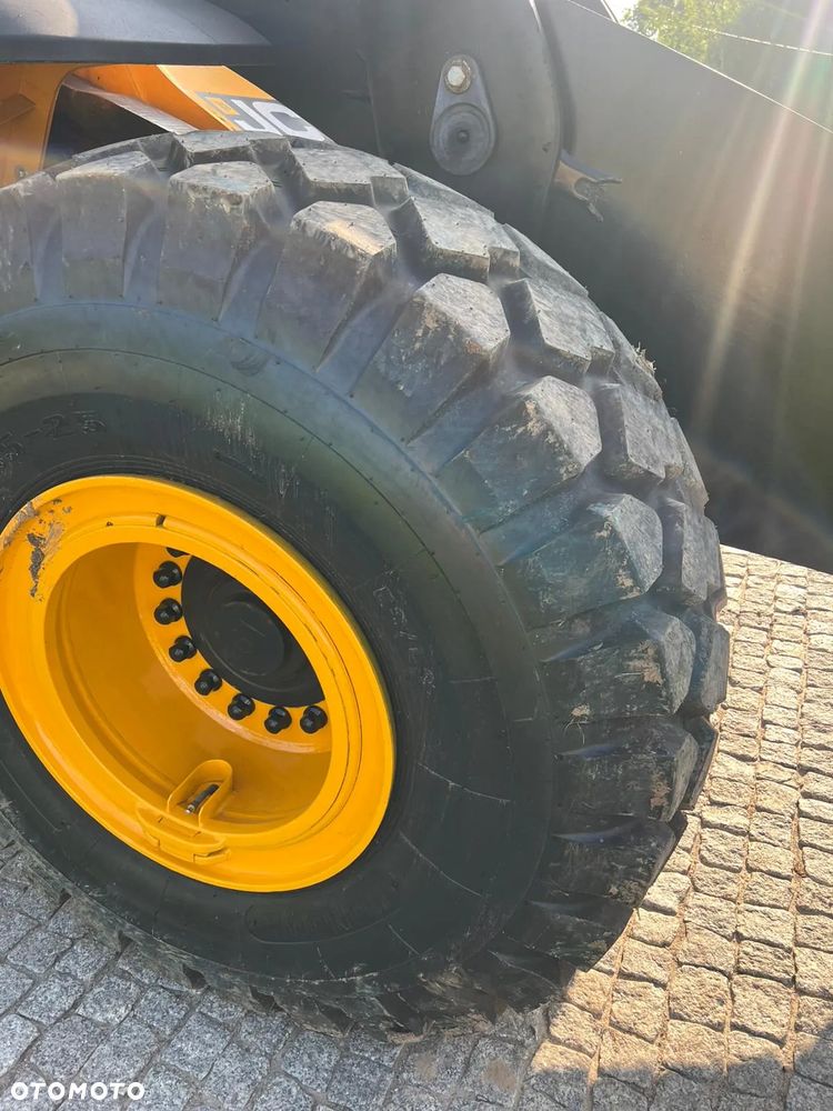 JCB JCB 457 - 12
