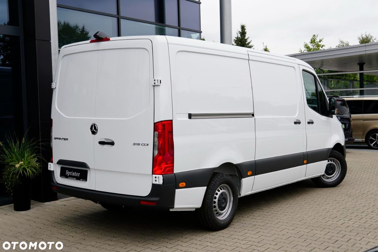 Mercedes-Benz Sprinter - 7