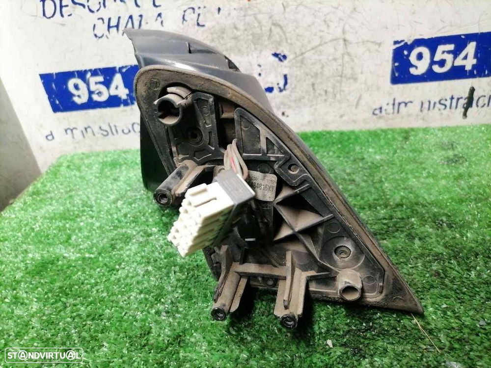 ESPELHO RETROVISOR ESQUERDO CITROEN XSARA PICASSO 2004 - - 4