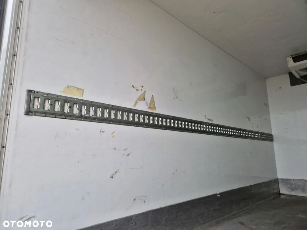 Chłodnia mroźnia 6 palet 3.8m, Thermoking v-300 max, zasilanie stacjonarne 230v, 2017 rok ,stan bdb! - 13