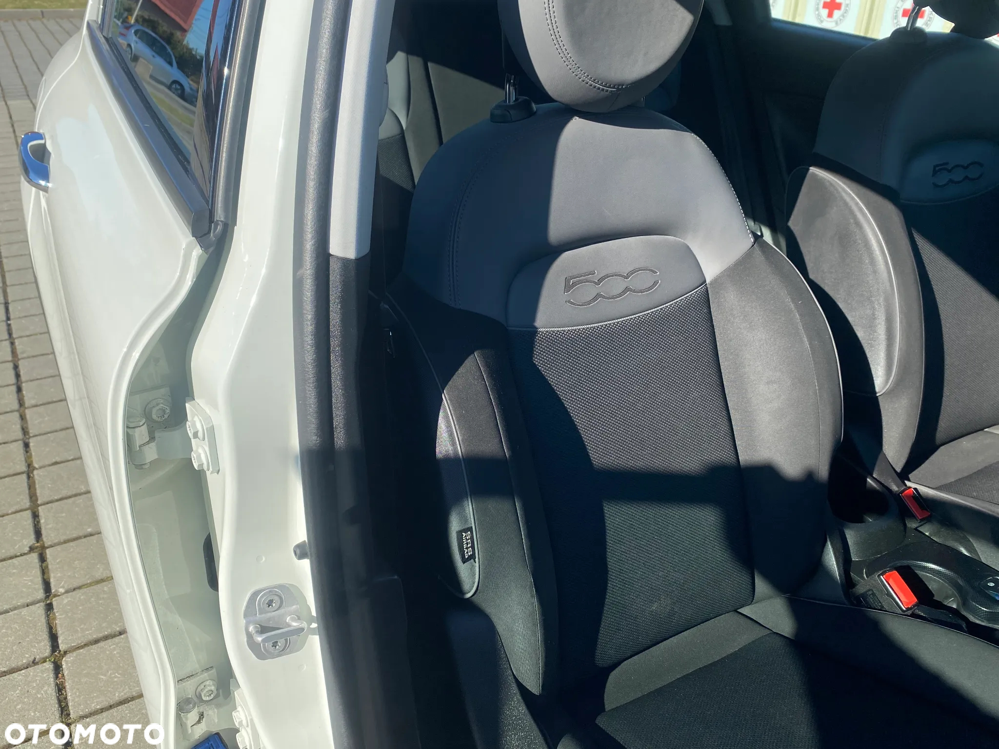 Fiat 500X 1.6 E-torQ 4x2 Lounge - 33