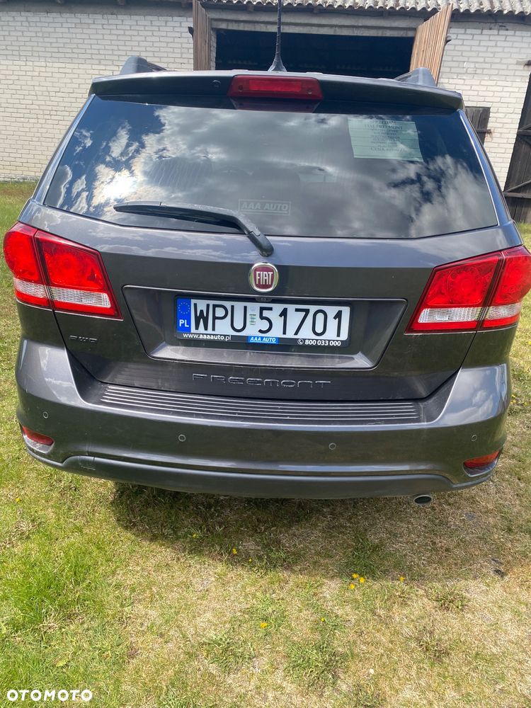 Fiat Freemont 2.0 Multijet 16V DPF Automatik Allrad Black Code - 4