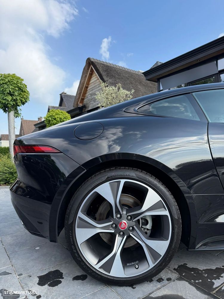 Jaguar F-Type 2.0 i4 R-Dynamic Black - 10