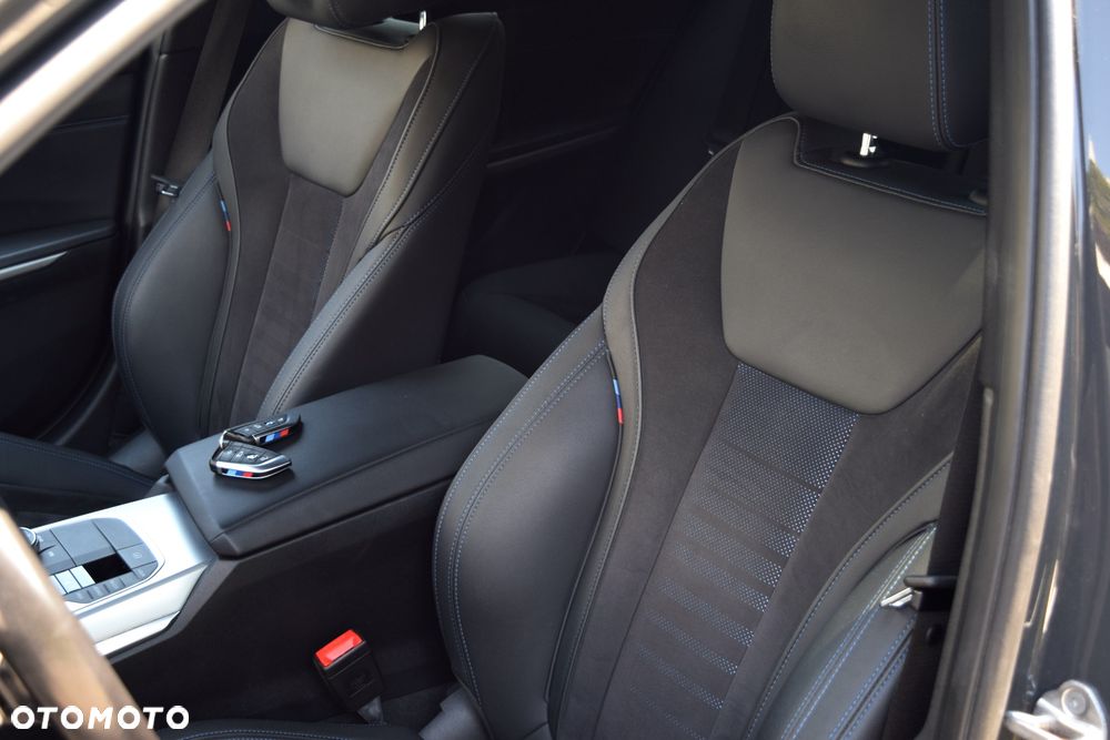 BMW Seria 3 320d xDrive M Sport sport - 17