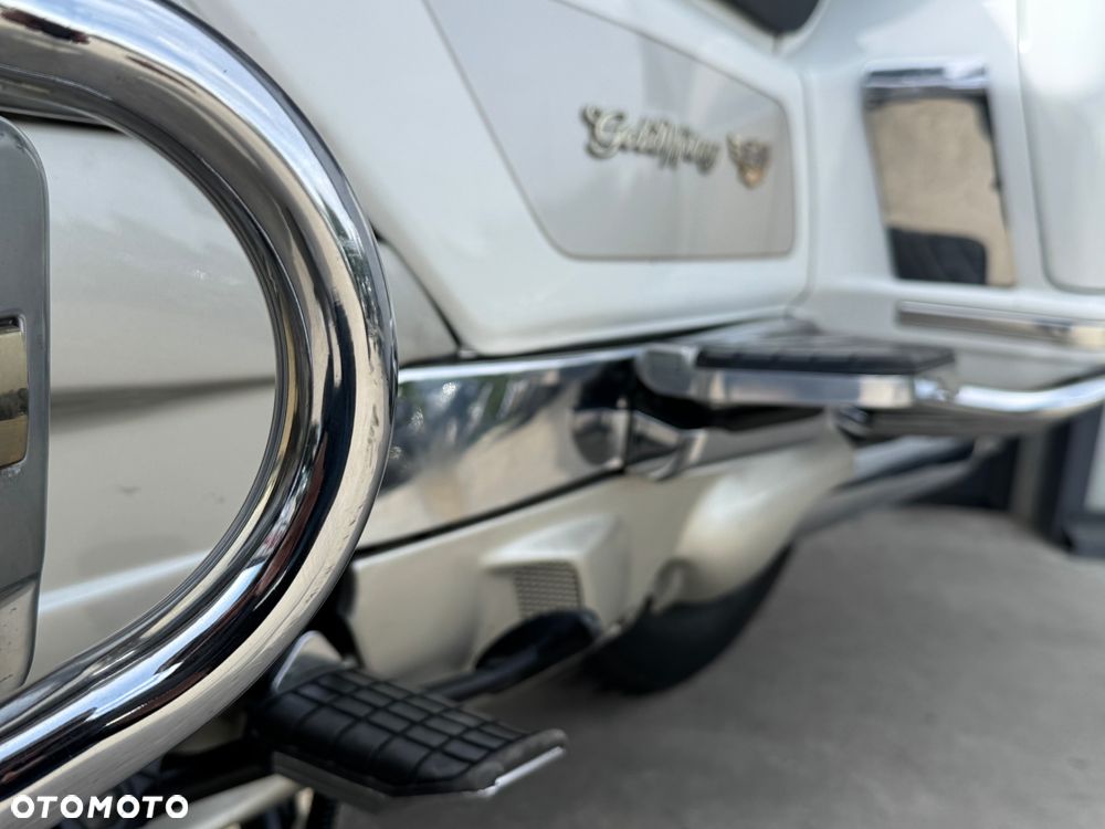 Honda GL - 38