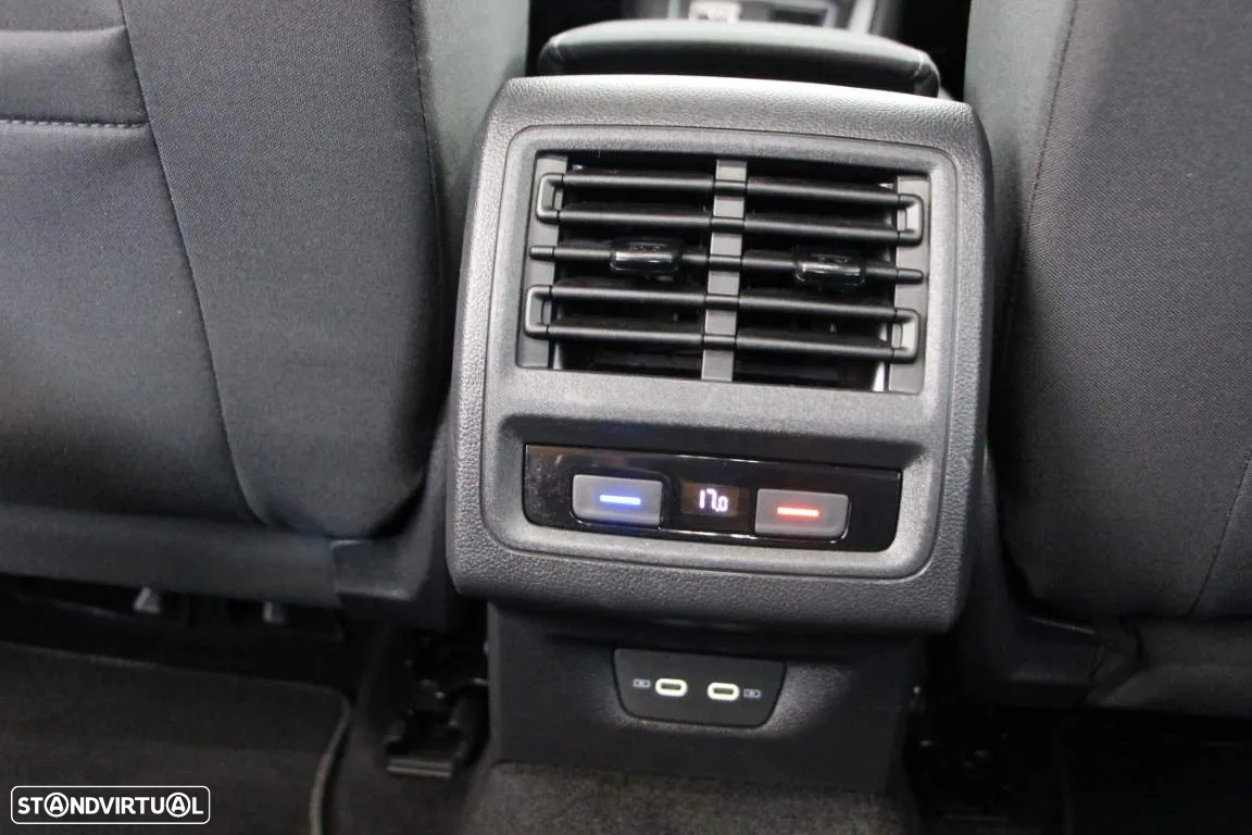 VW Golf Variant 2.0 TDi Life DSG - 18