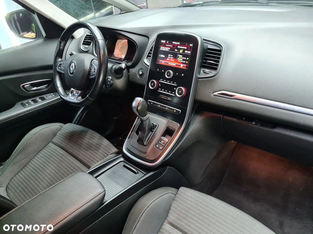 Renault Grand Scenic dCi 110 EDC LIMITED - 21