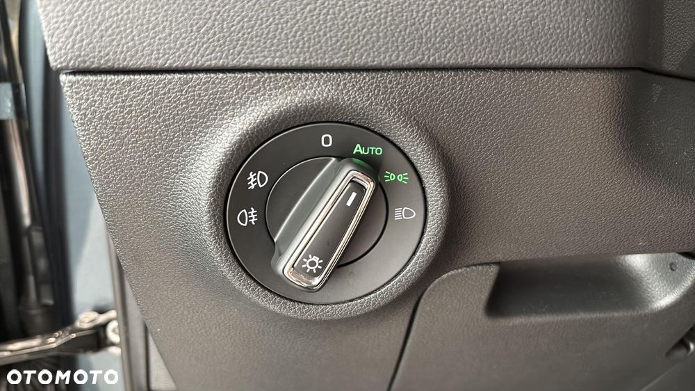 Skoda Karoq 2.0 TDI SCR 4x4 Style DSG - 24