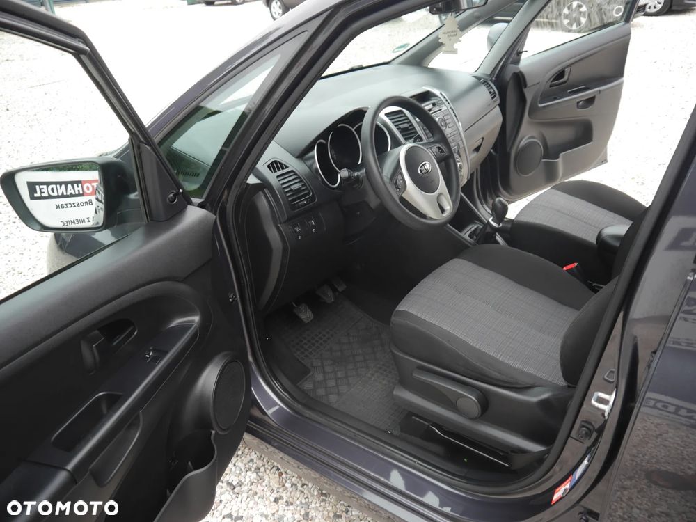 Kia Venga 1.4 CVVT Vision - 5