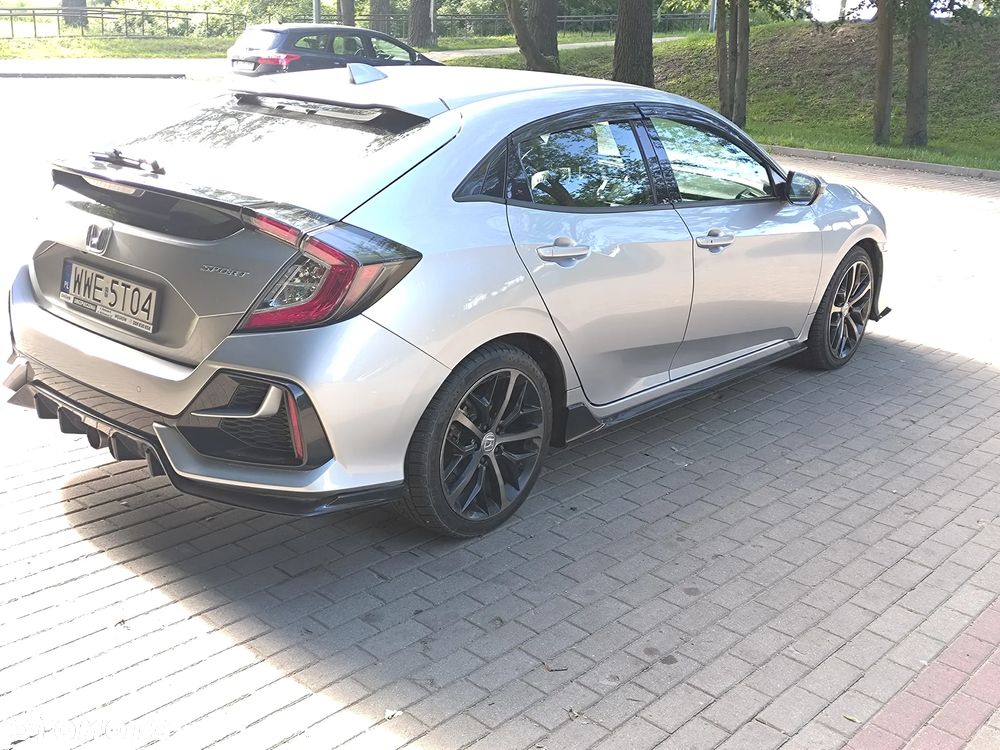 Honda Civic 1.5 i-VTEC Turbo CVT Sport - 8