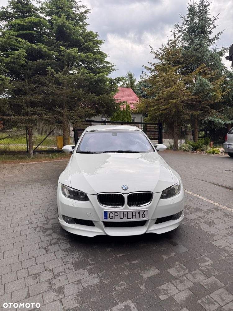 BMW Seria 3 320i - 2