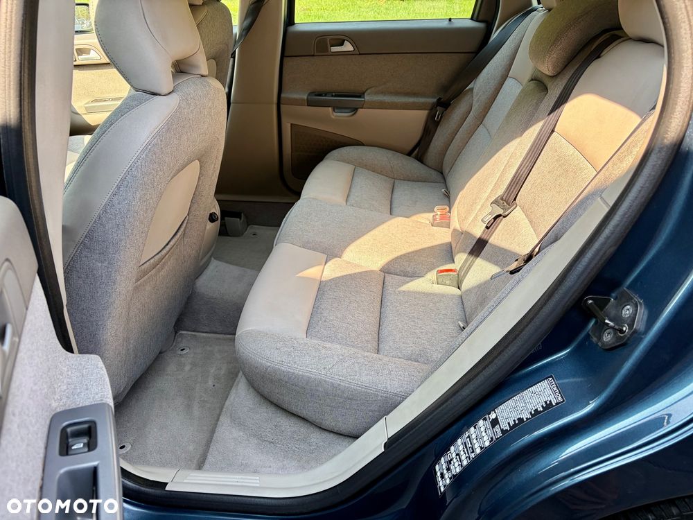 Volvo V50 - 19