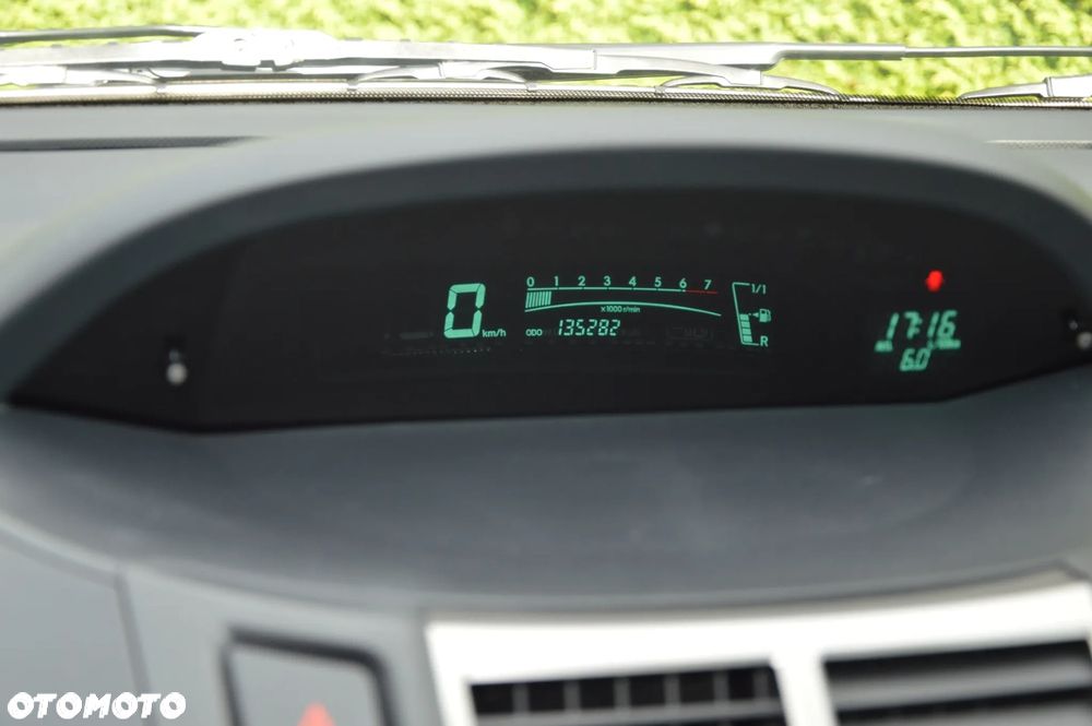 Toyota Yaris - 26