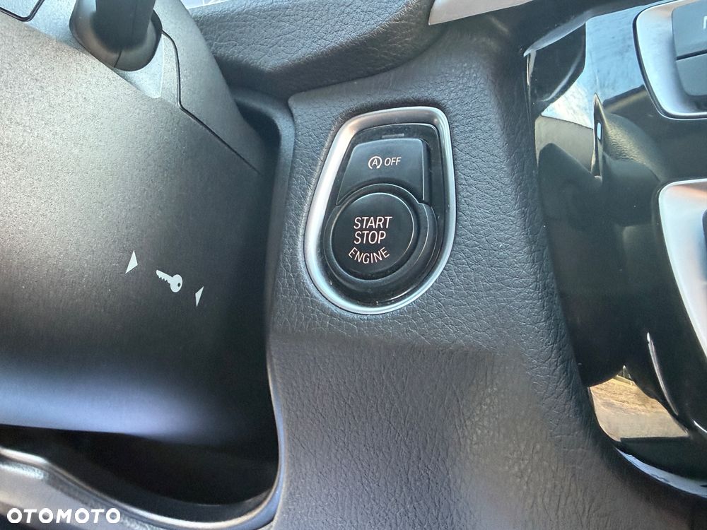 BMW Seria 3 318d Advantage - 29