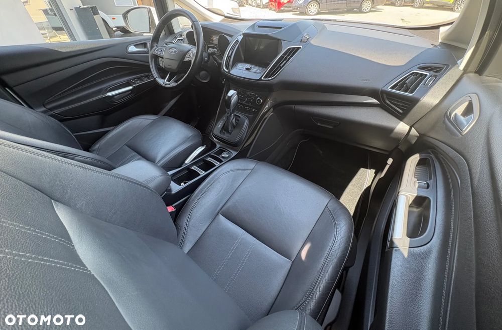 Ford Grand C-MAX - 13