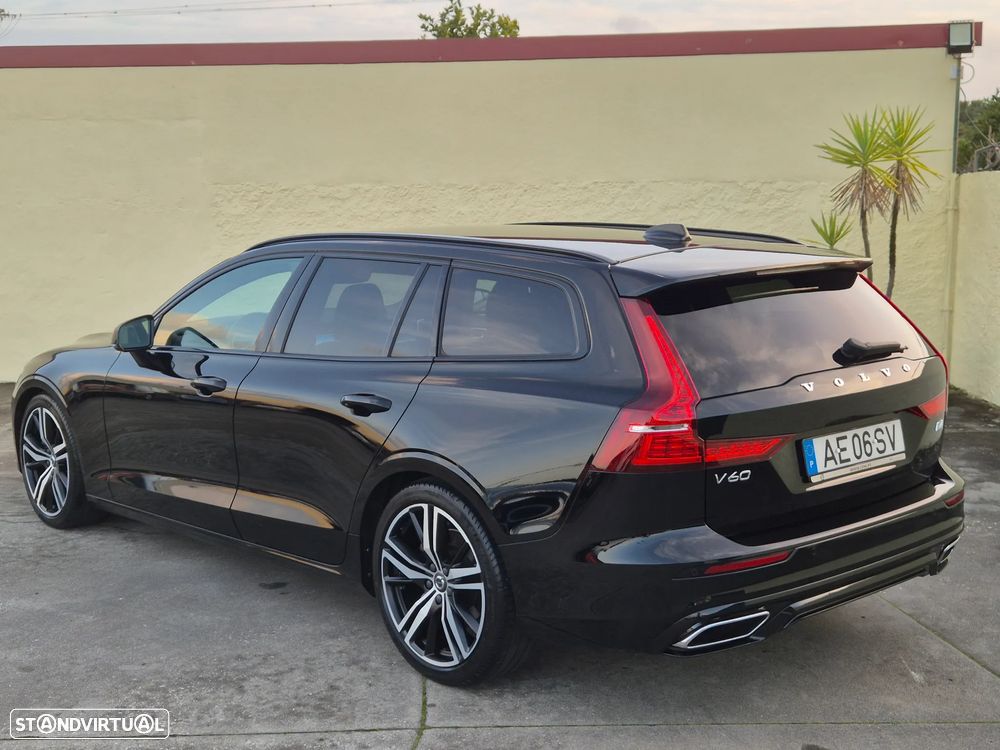 Volvo V60 2.0 B4 R-Design Geartronic - 15