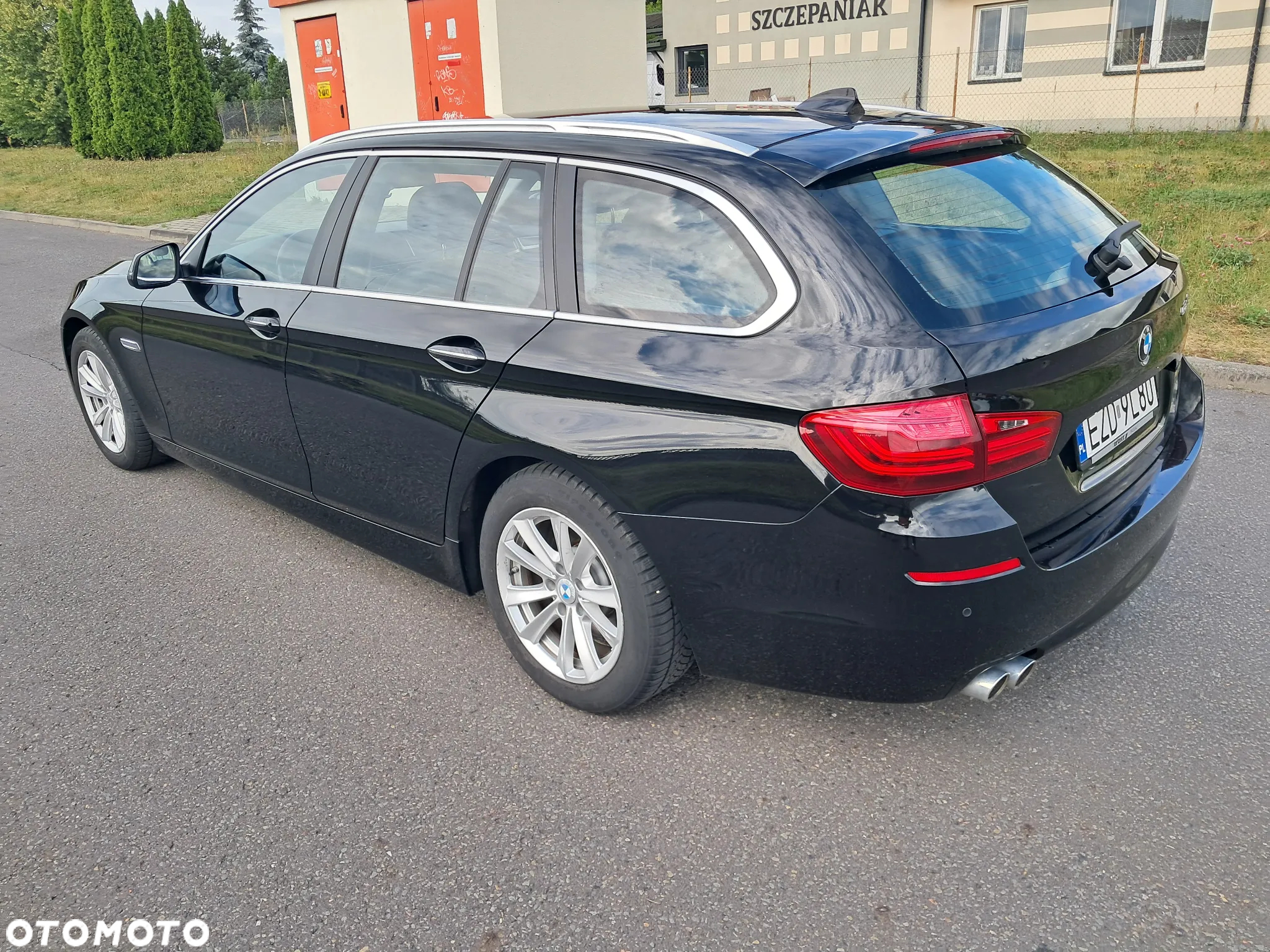 BMW Seria 5 520d Touring - 4