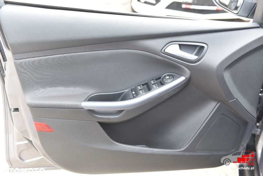 Ford Focus - 15