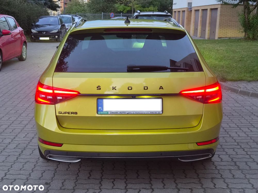 Skoda Superb 2.0 TSI Sportline DSG - 2