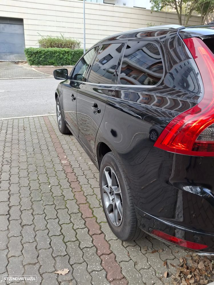 Volvo XC 60 2.0 D4 VOR - 3